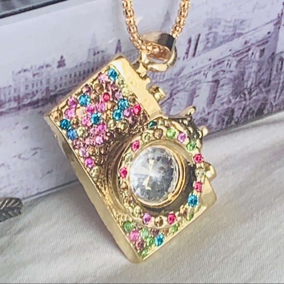 Betsey Johnson Jewelry - 📸🆕 Betsey Johnson Style - Multi-Color Camera Necklace